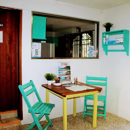 Hostal&Suites Pata de Perro-3